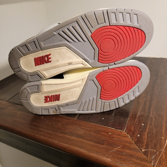 Jordan 3 - Picture 7 of 10